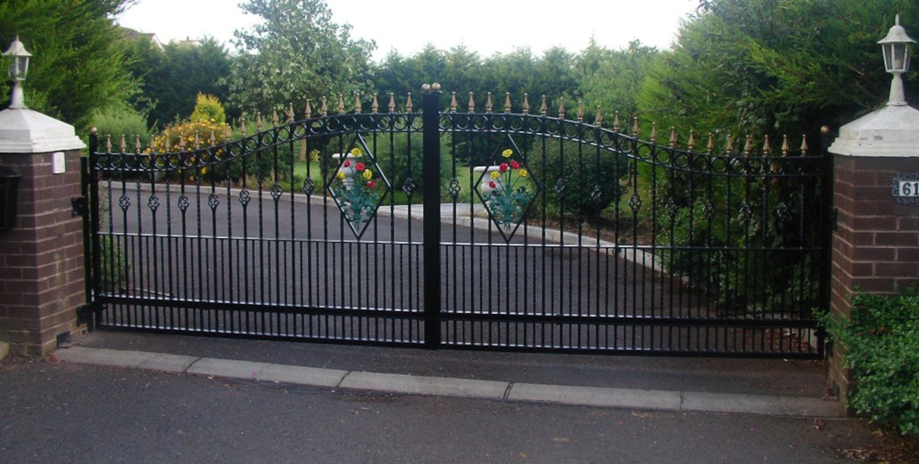 Steel Fabrication metal gate